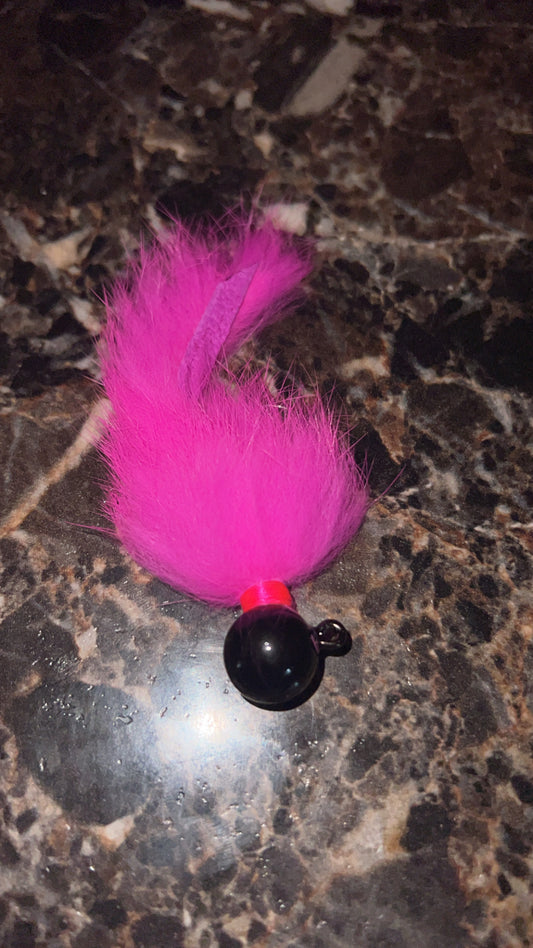 1/2 oz jig black head pink body